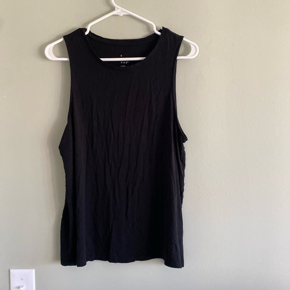 Black sleeveless top